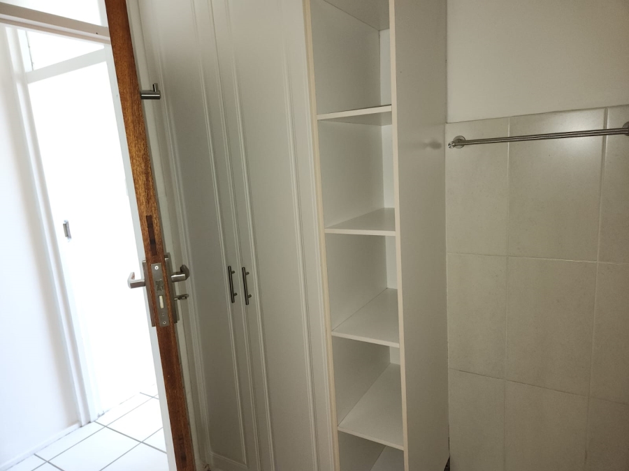 2 Bedroom Property for Sale in Humewood Eastern Cape